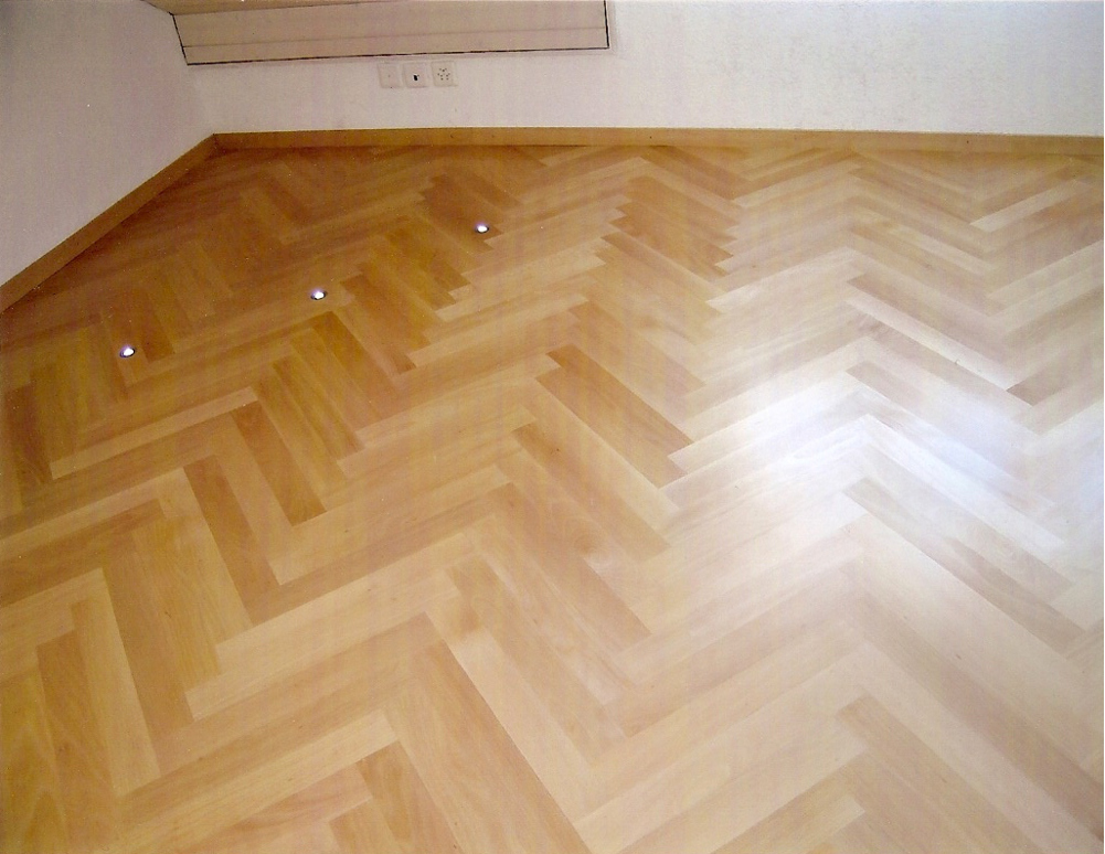 Neue-Parkettarbeiten23.jpg