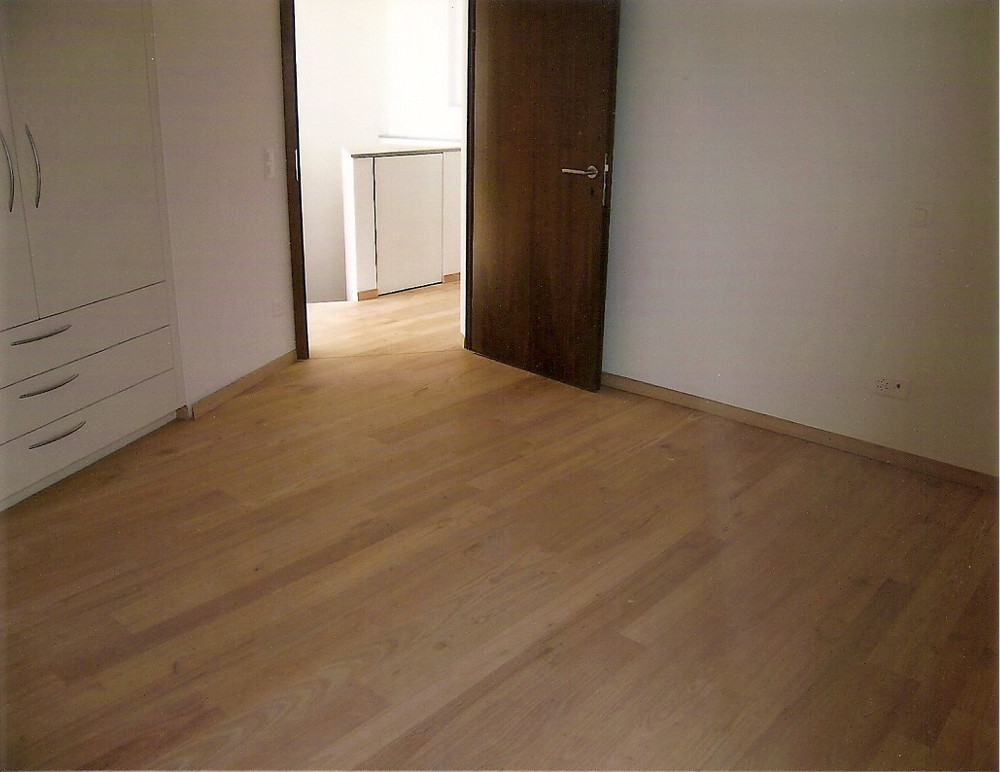 Neue-Parkettarbeiten14.JPG